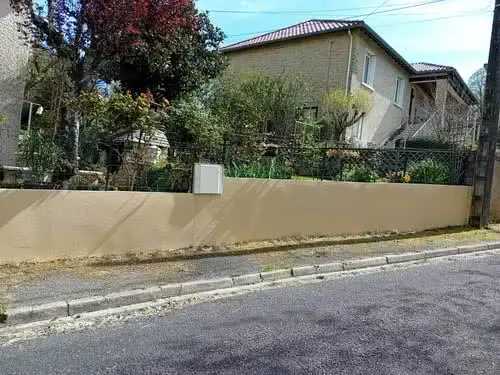 denis artisan peinture extérieure muret